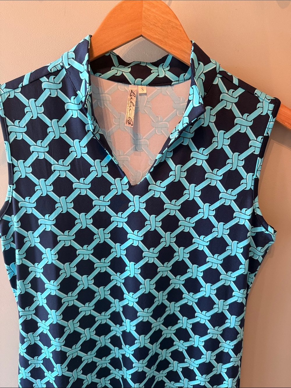 Lulu-B Navy and Teal Sleeveless V-Neck Printed Dress Size Small - Picture 3 of 7